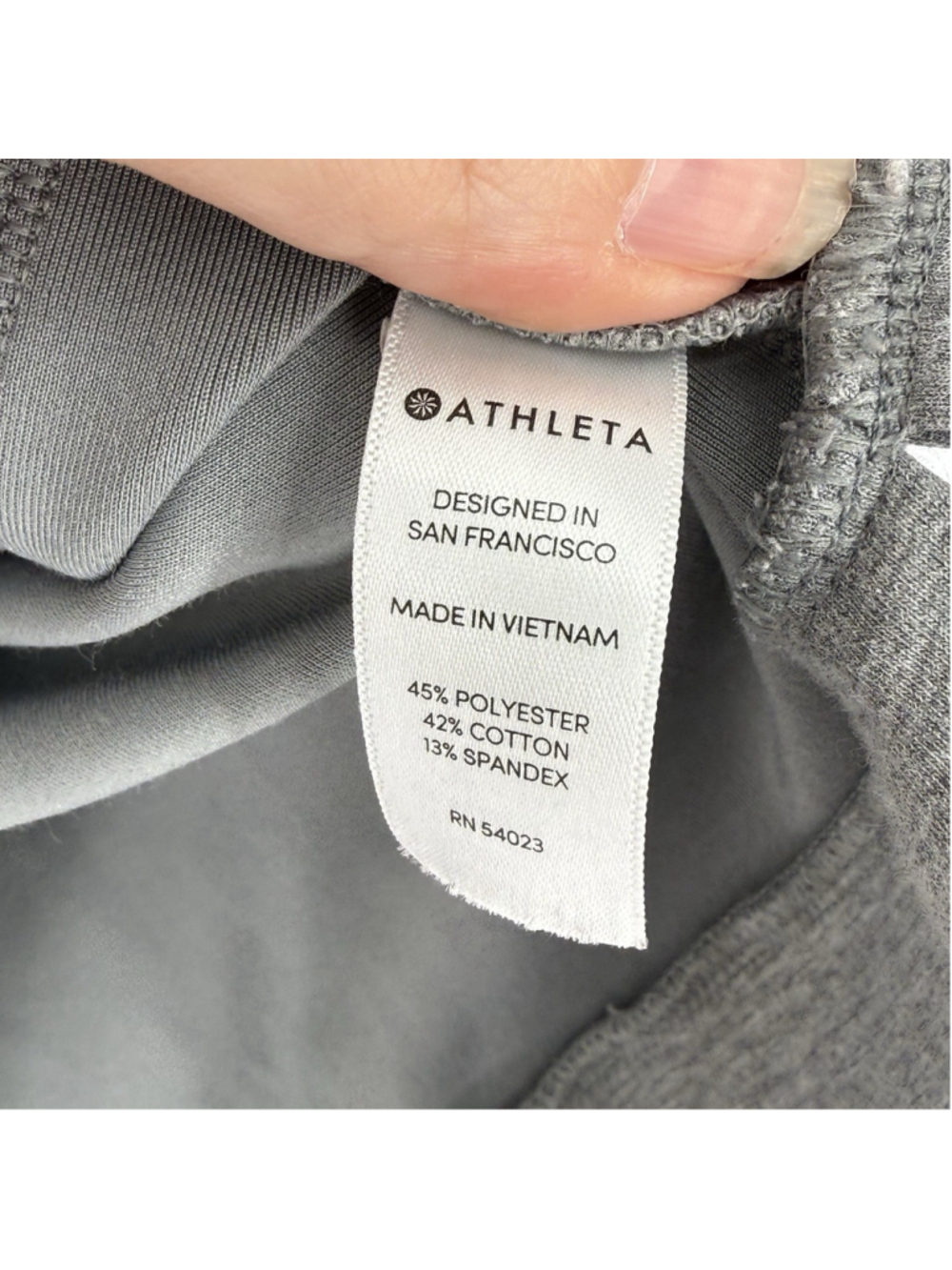 Athleta Modern Crew Neck Long Sleeve Sweatshirt Size Large Gray 210034 - Picture 6 of 6